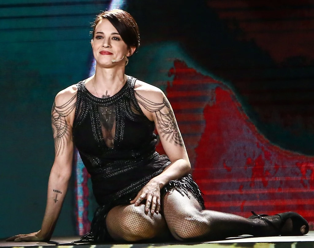 Asia Argento: "Io molestata a 16 anni da un regista-attore italiano"