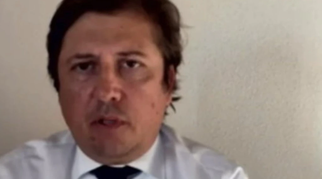 Variante Delta, Pierpaolo Sileri avvisa: "La quarta ondata arriverà", chi verrà travolto