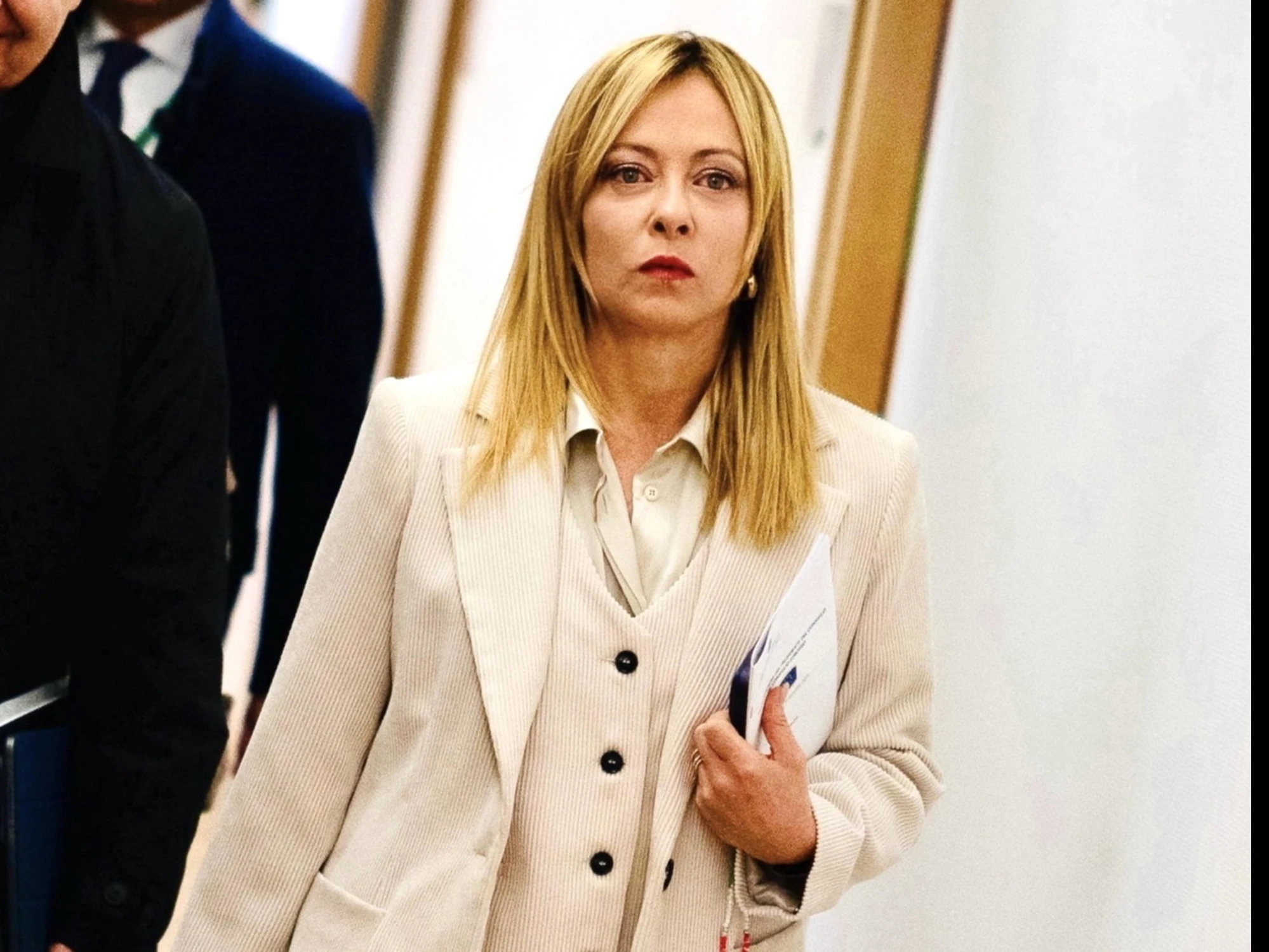 Giorgia Meloni, gli auguri di Natale: "Una nazione straordinaria. Attenti, l'anno prossimo..."