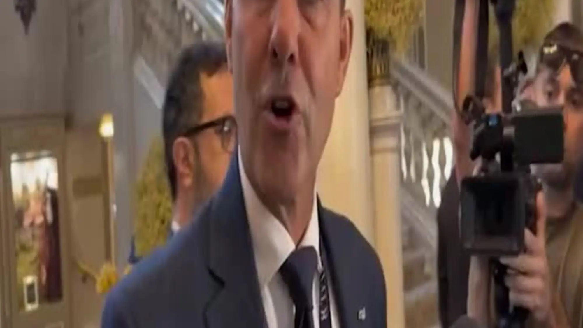 Generale Vannacci, sfida l'Europa da Cernobbio