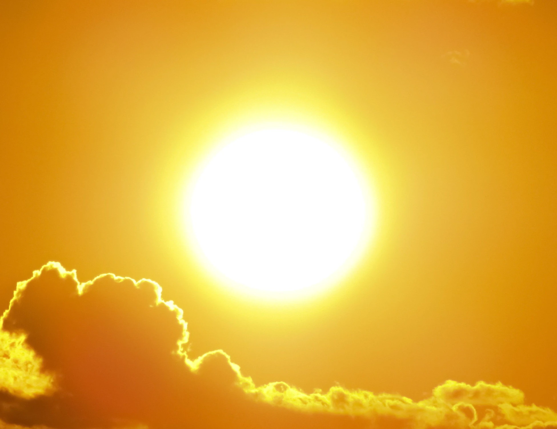 Meteo, "arriva il peggio": caldo killer, quali sono i giorni più estremi