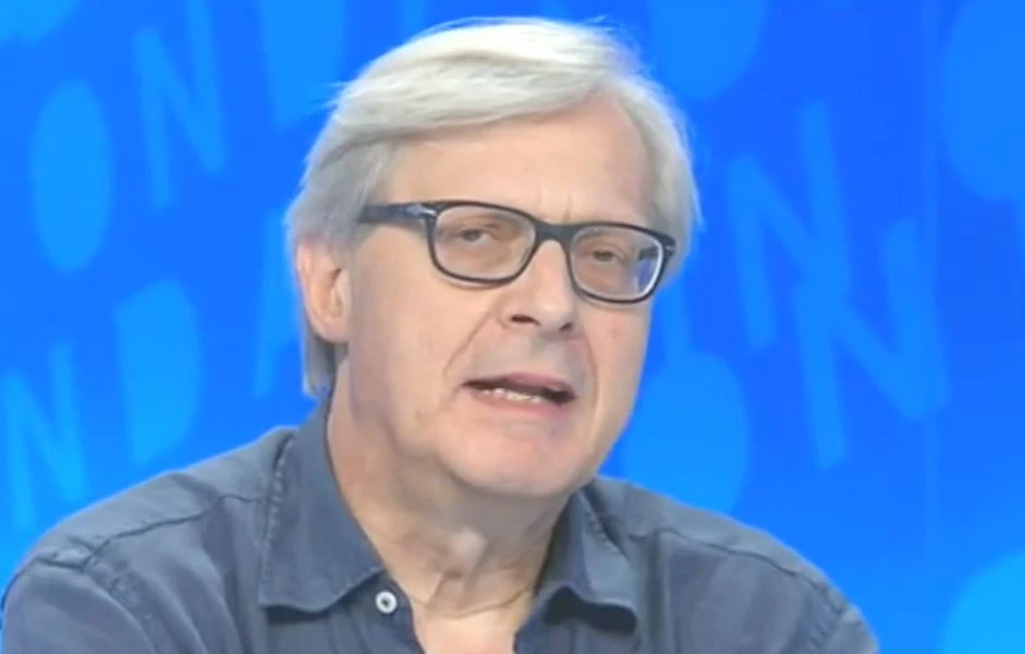 In Onda, Vittorio Sgarbi e la verità scomoda sugli antifascisti: "I più accaniti sono gli ex fascisti"