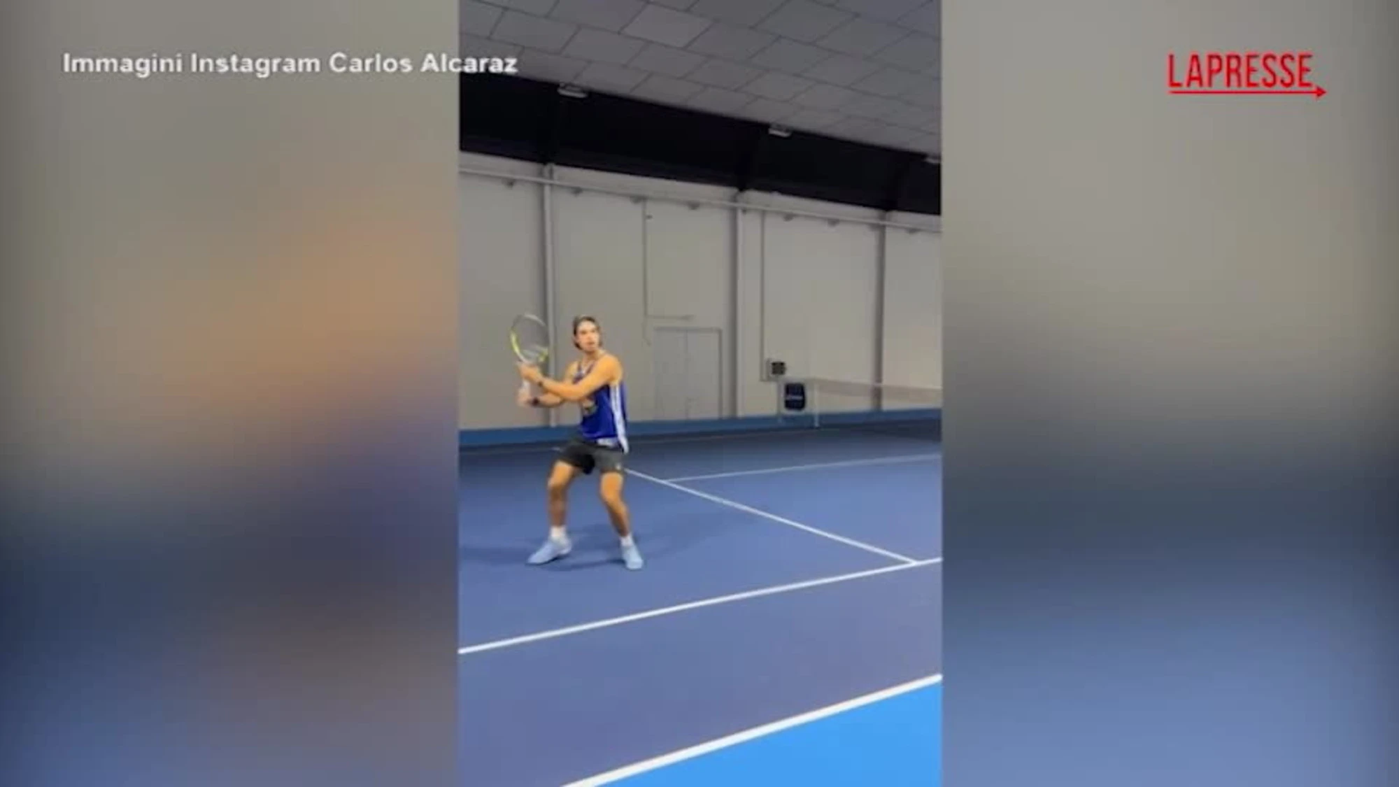 Carlos Alcaraz torna ad allenarsi con la racchetta