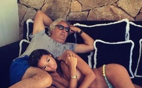 Elisabetta Gregoraci e Flavio Briatore, la bomba di Signorini: la clausola di divorzio che può rovinarla