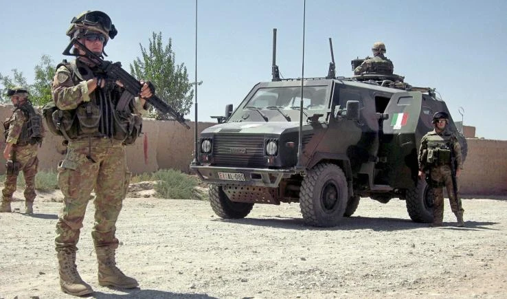 Afghanistan, attentato a un blindatoDue soldati italiani feriti