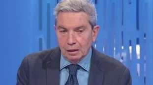 Antonio Padellaro, insulti a Delmastro e Donzelli: "In gelateria"