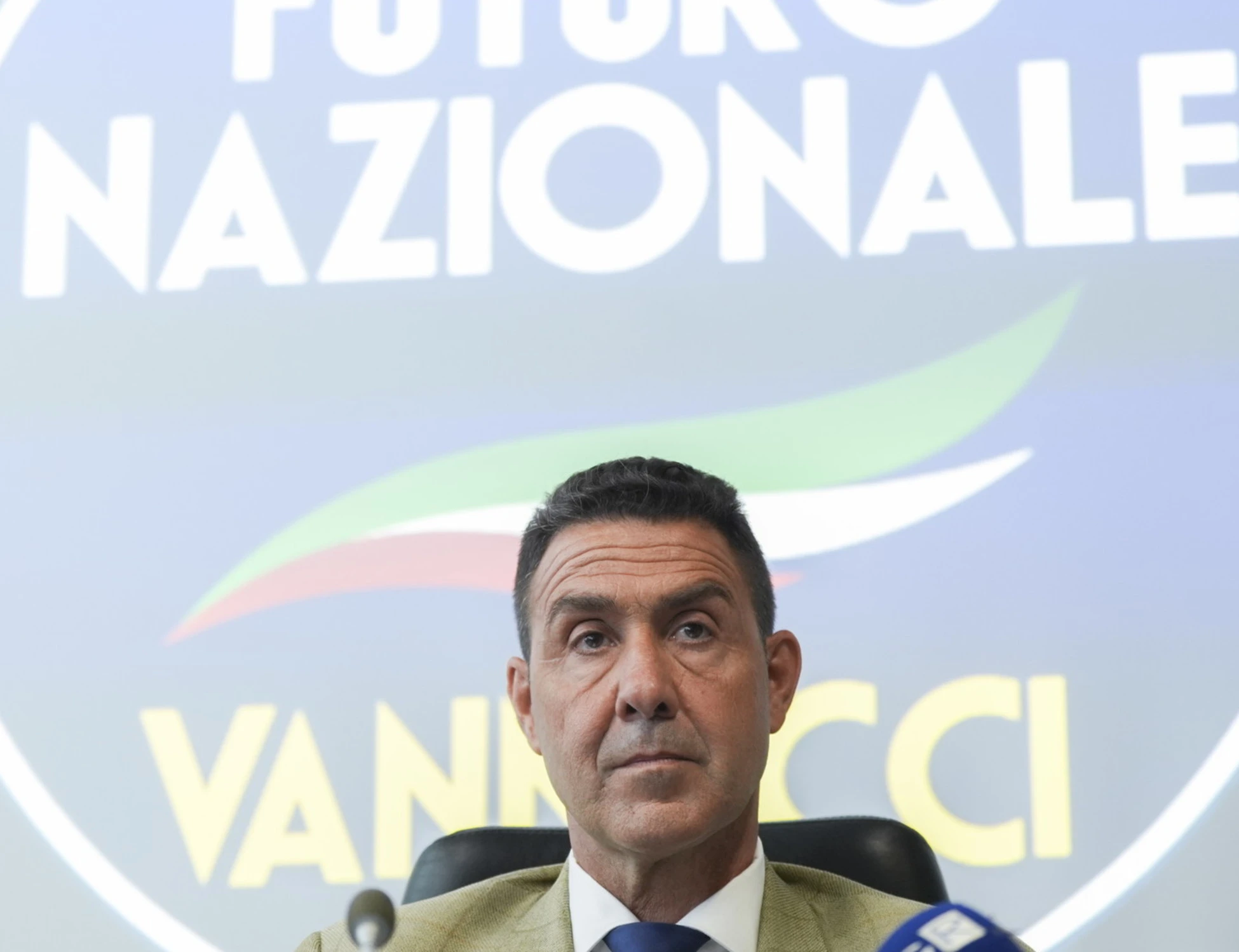 Roberto Vannacci e il generale Ruspolini: l'avamposto ad Hammamet di Futuro Nazionale