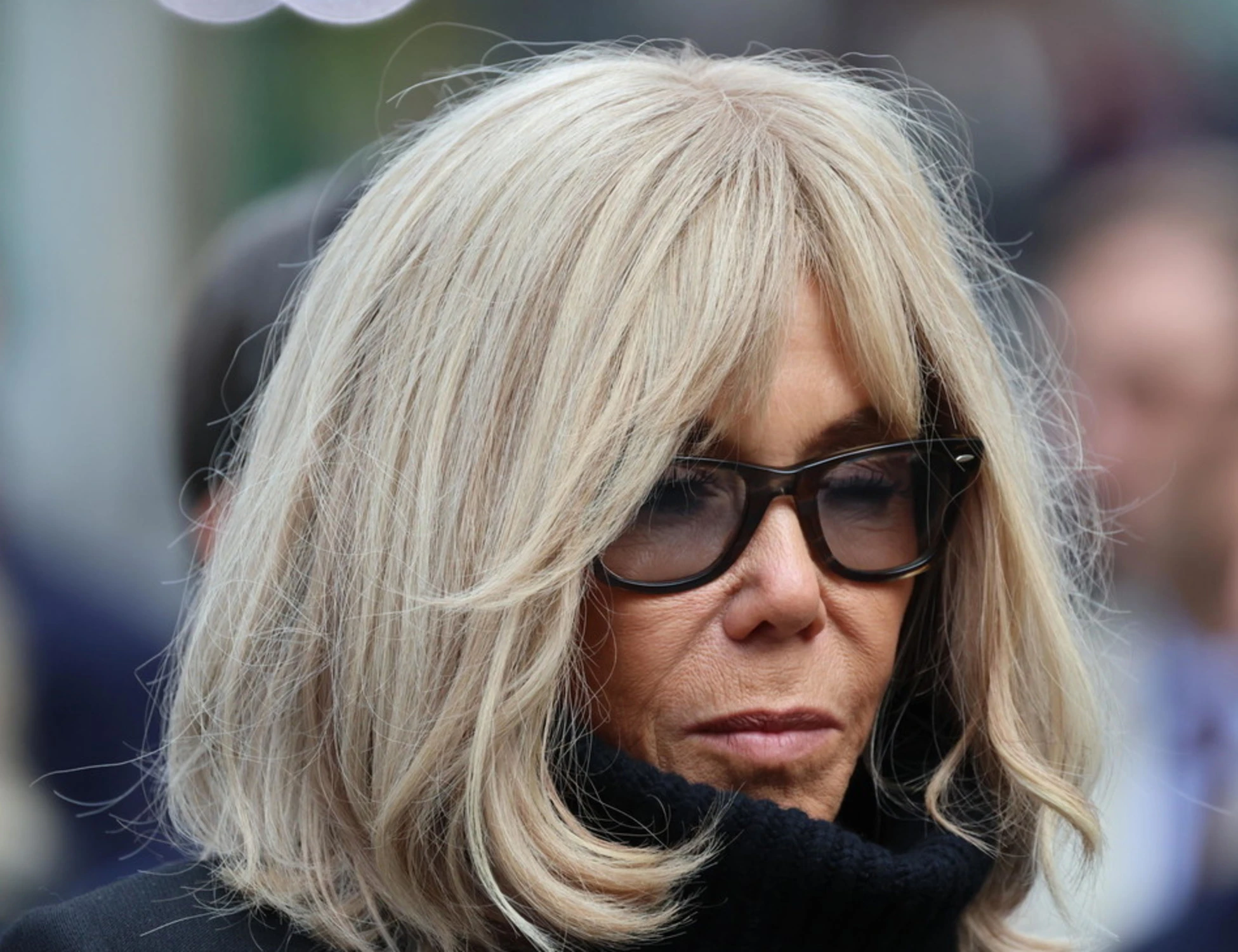 Brigitte Macron finisce in tribunale: gli insulti che le costano caro