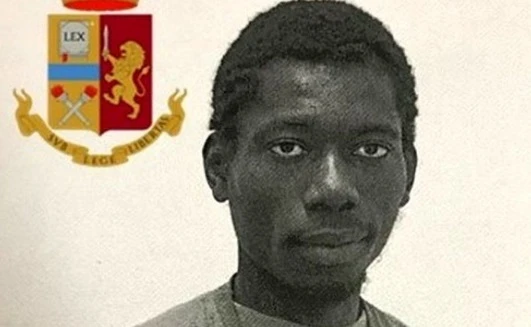 Matteo Salvini attacca un gambiano arrestato a Cagliari: "Pervertito, a casa a calci"