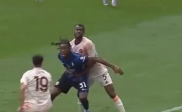 L'arbitro Gervasoni dal pm: "Inter-Roma, audio del Var compromesso?", l'interrogatorio chiave