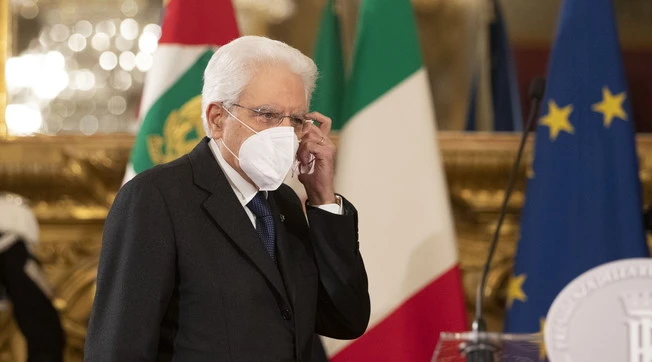 Sergio Mattarella, indiscrezioni: la stizza per il voto M5s su Mario Draghi, cosa può accadere lunedì?