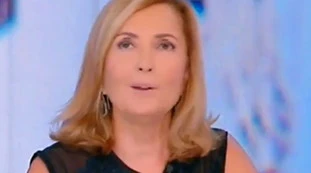 Stasera Italia, trasparenze senza precedenti per Barbara Palombelli: come strega in diretta tv