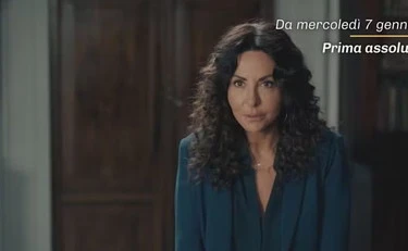 Canale 5, le donne fanno volare Sabrina Ferilli