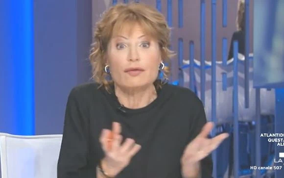 Otto e mezzo, Lilli Gruber ad Alessandro Di Battista: se siete Alice nel paese delle meraviglie non governate
