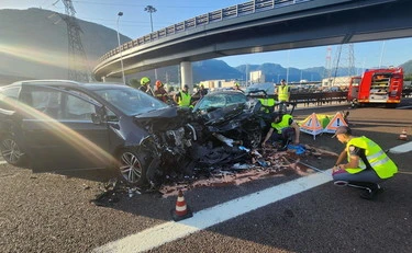 Auto contromano sulla A32 Torino-Bardonecchia: una donna morta, chi c'era alla guida