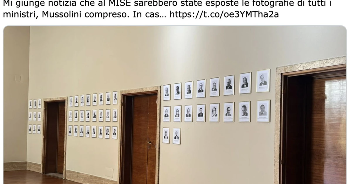 1218x902