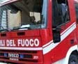 Barbone dà fuoco a una casa