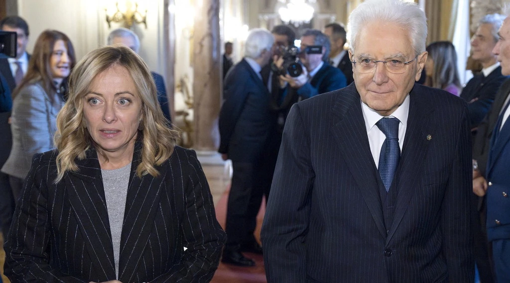Giorgia Meloni, telefonata con Mattarella dopo il discorso: cosa si sono detti