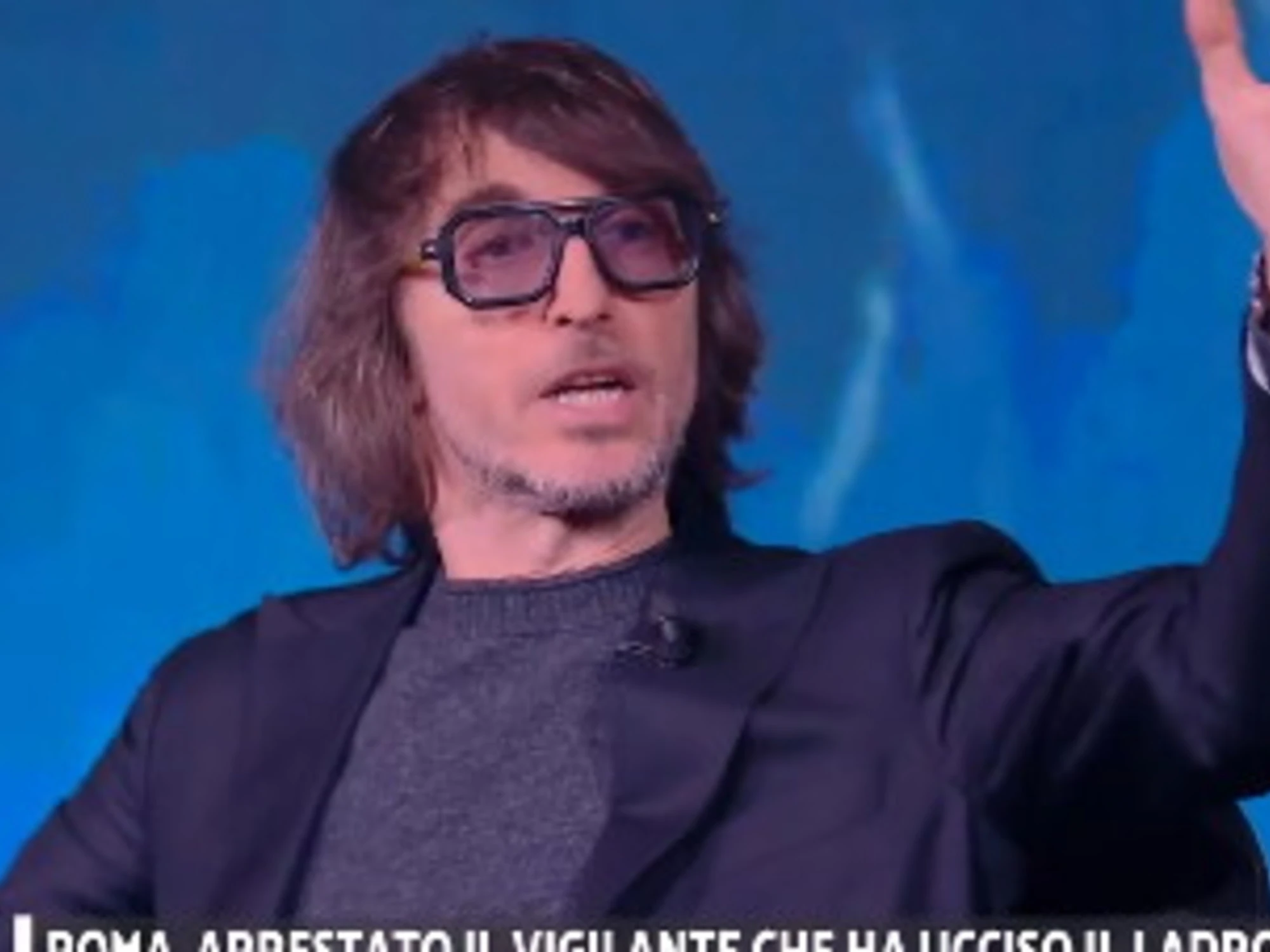 Cruciani e il vigilante arrestato, "vi faccio una domanda": sinistra travolta