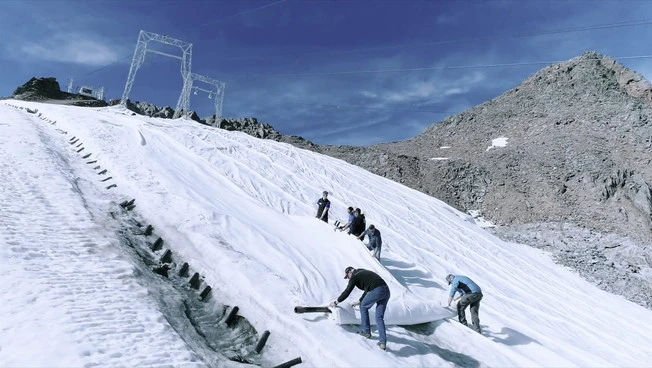 Alpi piÃ¹ sostenibili, il progetto Mini per conservare la neve
