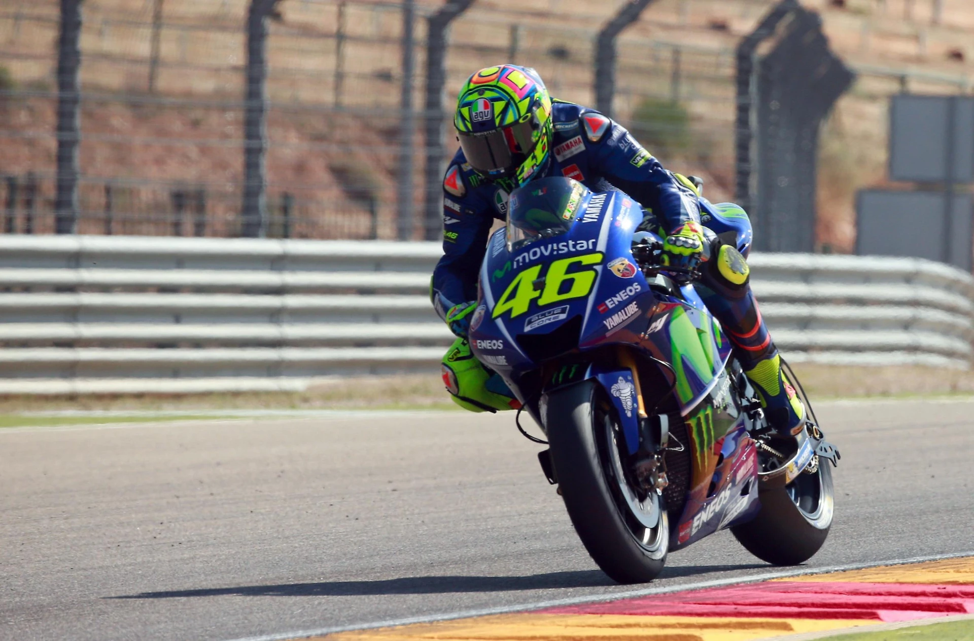 MotoGp Giappone, Valentino Rossi:"La mia Yamaha difficile da guidare". Andrea Dovizioso domina le libere