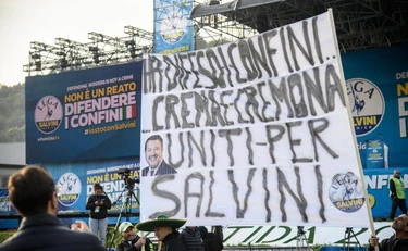 Opern Arms, la clamorosa risposta del popolo della Lega alle toghe di Palermo