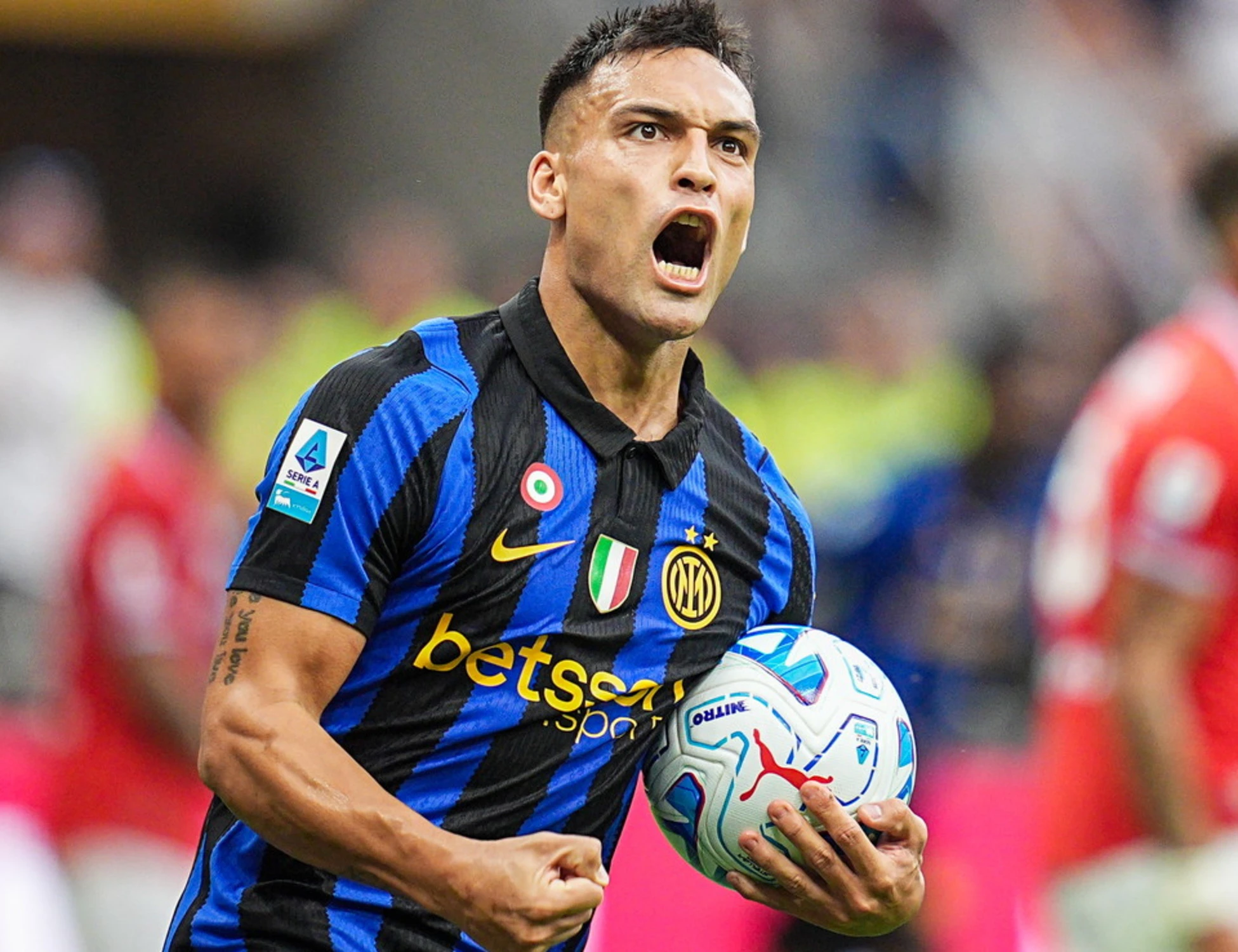 Inter, Lautaro completa la rimonta a San Siro: Napoli sconfitto 3 a 2