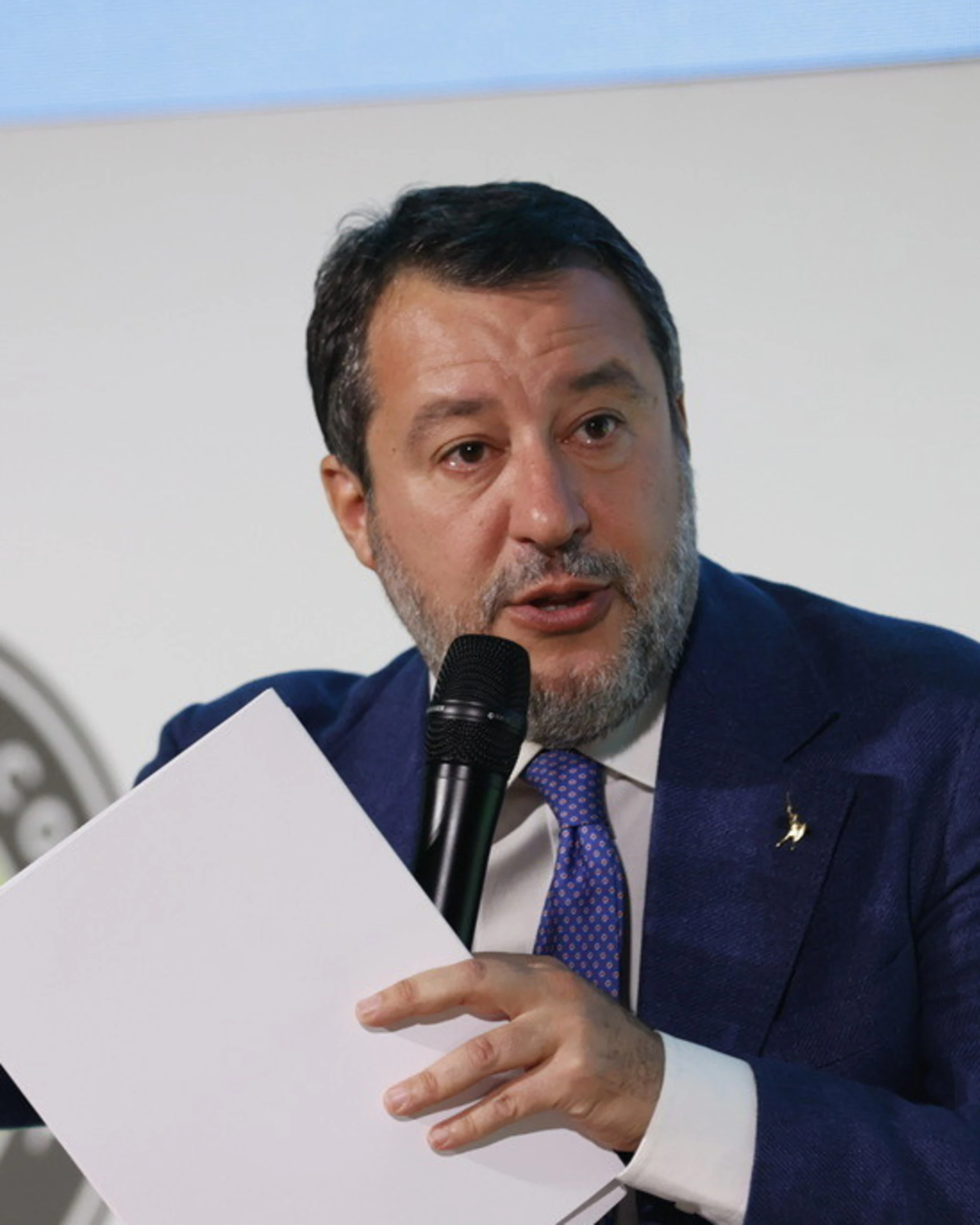 Matteo Salvini spiana Schlein e Conte: "Perché sono un'assicurazione"