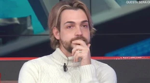 Storie Italiane, il dramma di Valerio Scanu: padre ricoverato per Covid, il cantante in lacrime