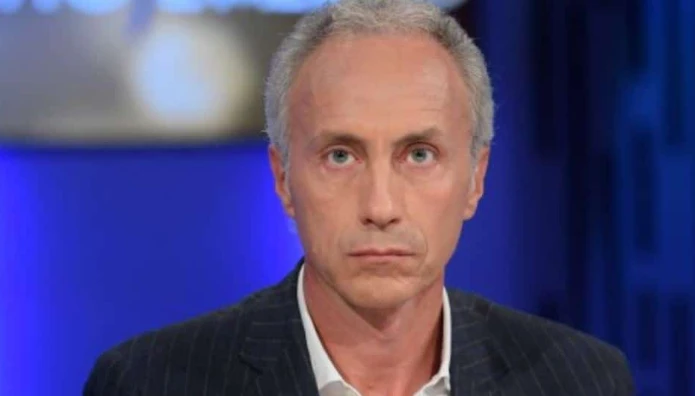 Marco Travaglio e i dieci punti per votare "sì" su Rousseau: "Così ci togliamo Salvini tra i piedi"