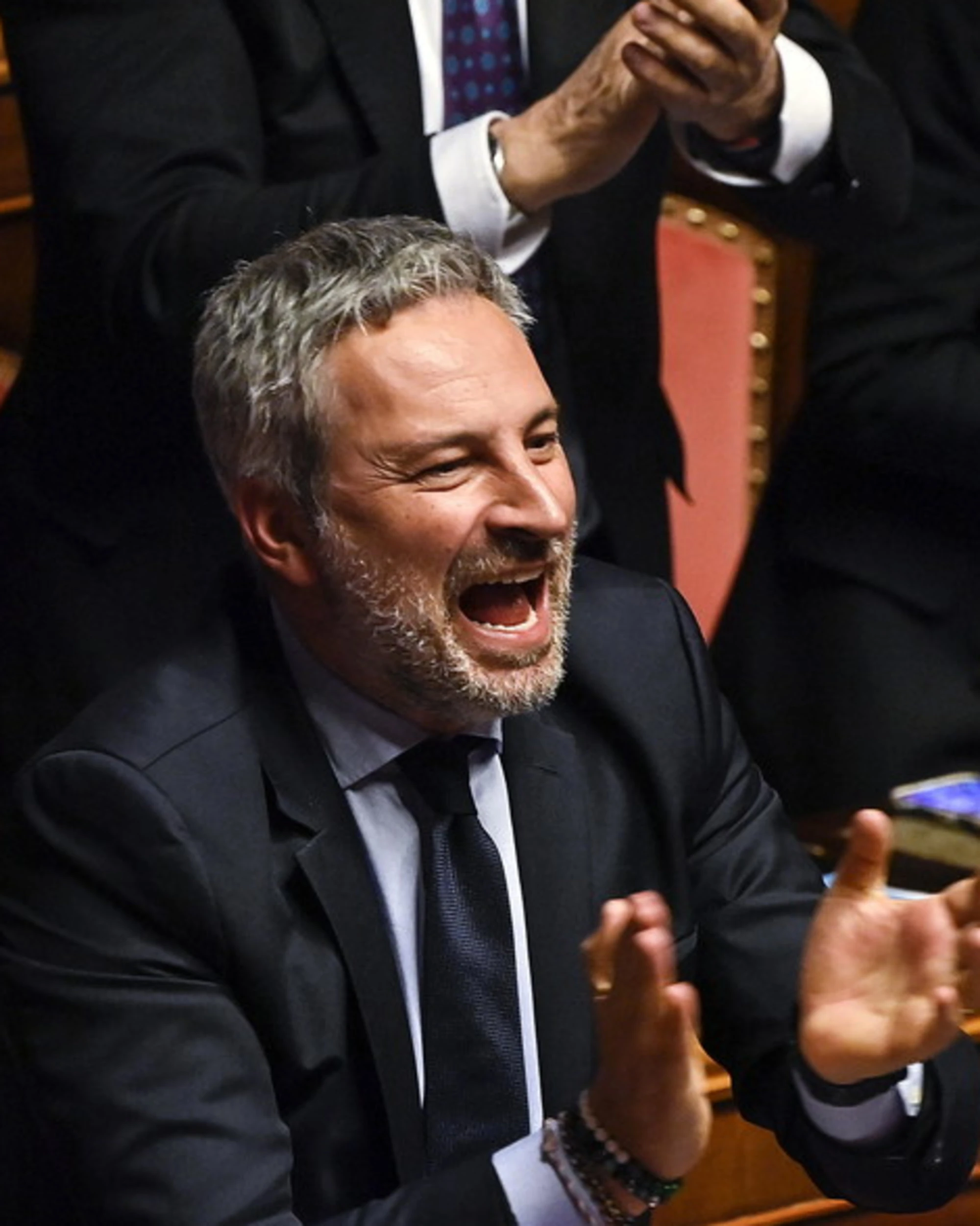 Legittima difesa, "nessun risarcimento": la proposta di FdI, cosa cambia