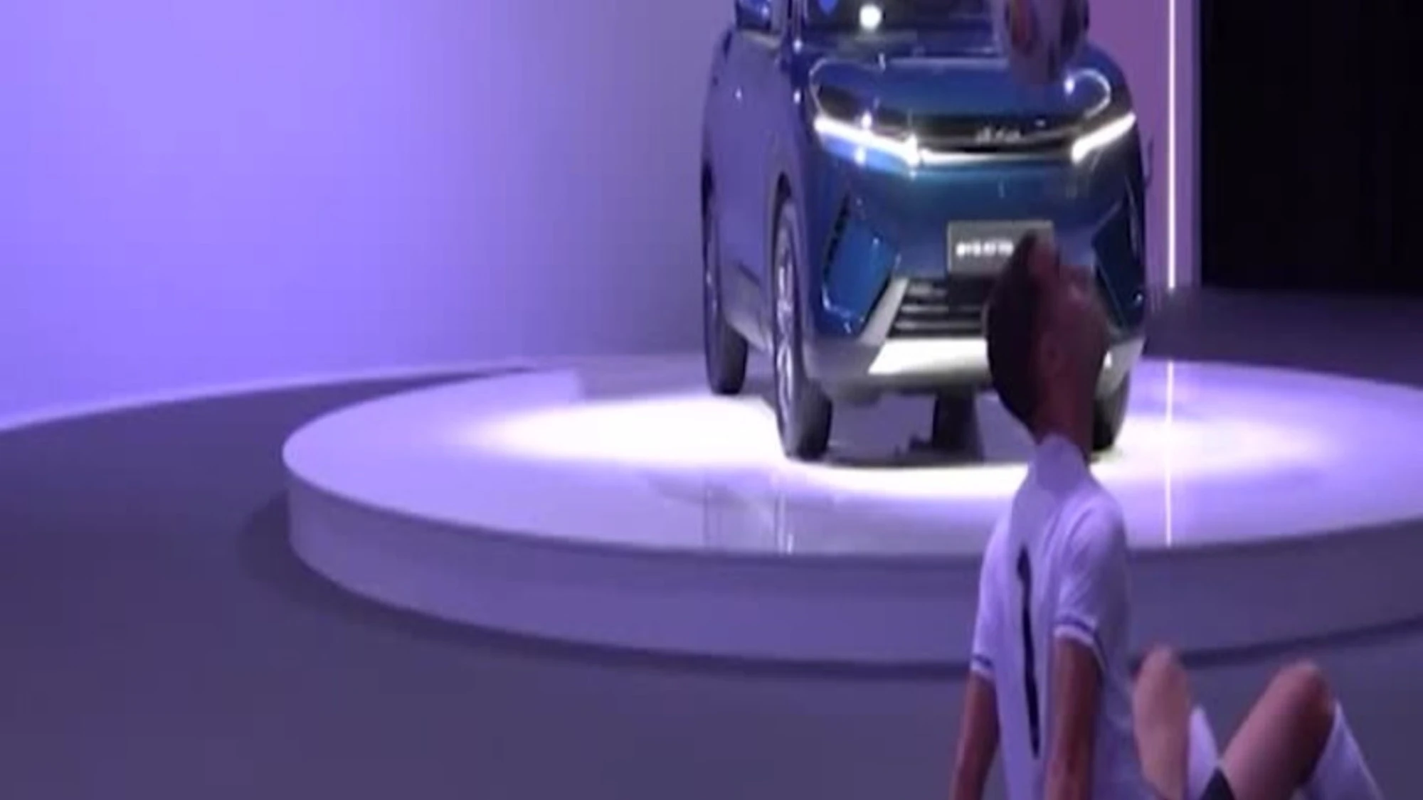 Auto, BYD lancia in Europa la ATTO 2 DM-i Super Hybrid