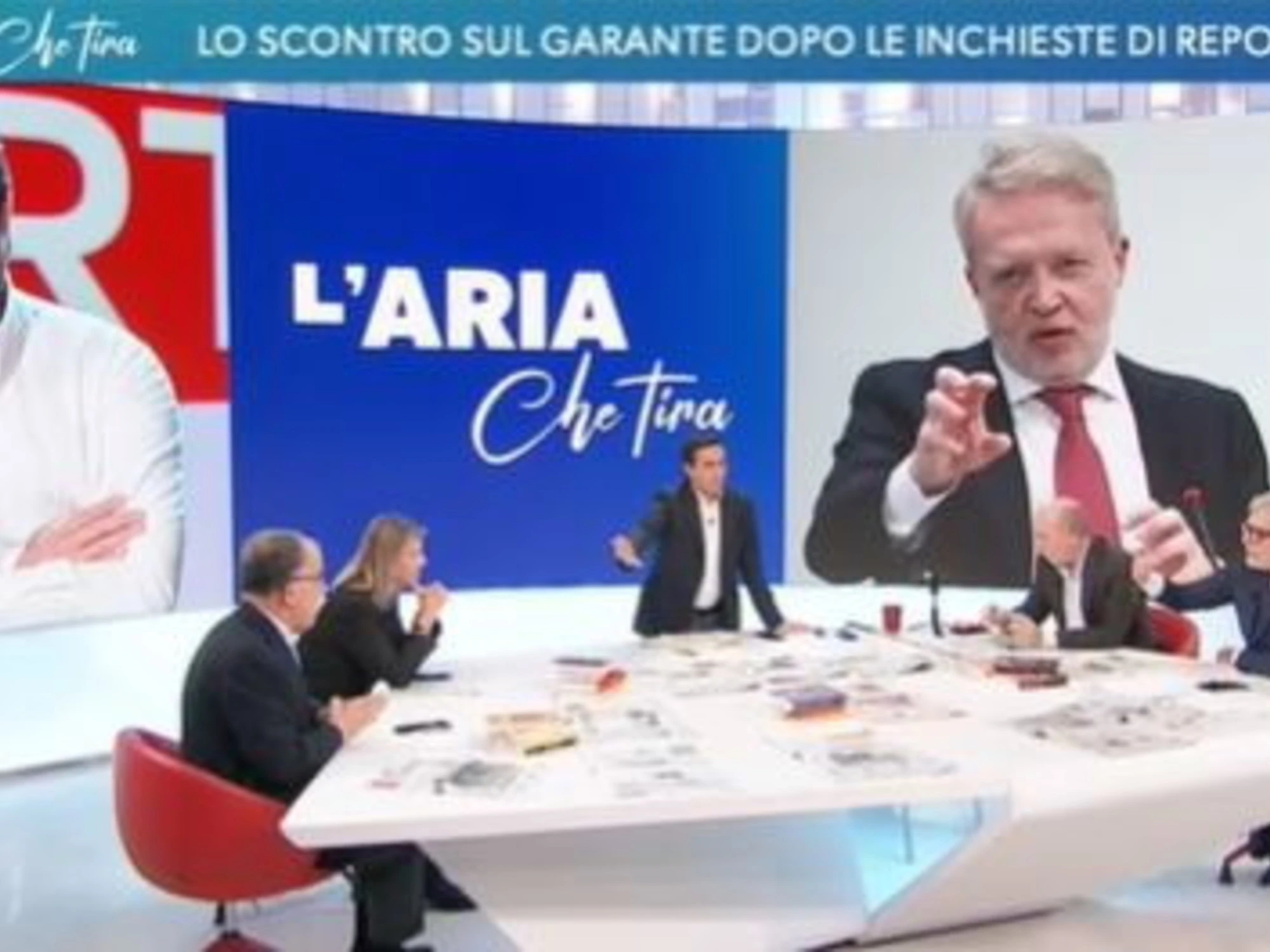 L'Aria Che Tira, Mollicone: "Report? Giornalismo militante"