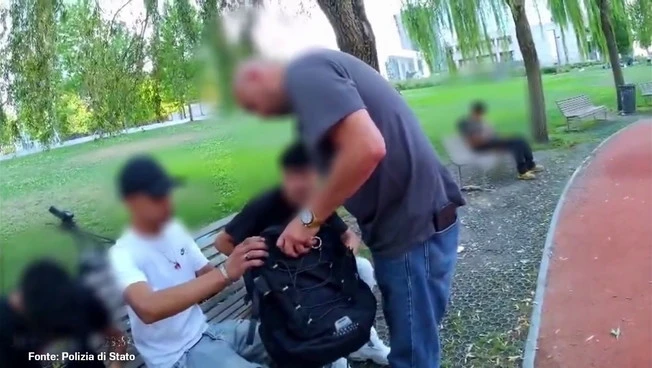 Maxi-operazione contro baby gang in 44 province, 539 arresti