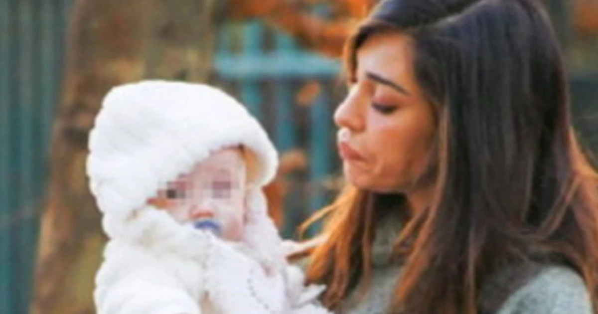 Belen Rodriguez, tutta una farsa? Lo scoop di Alfonso Signorini: come la becca in mezzo alla strada