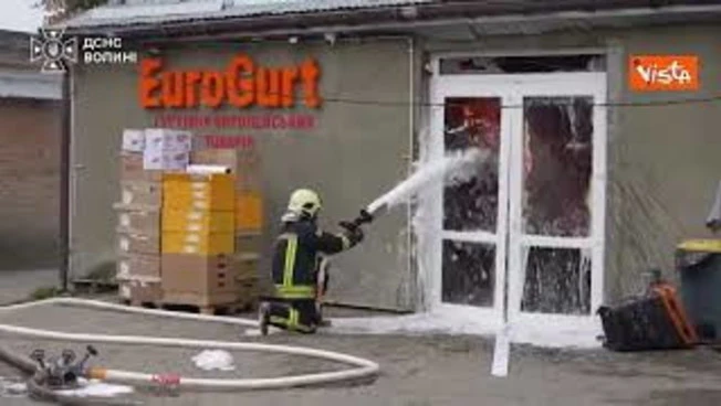 https://media.liberoquotidiano.it/p460W81RNDR5r9TPHsjf1jEFNNmRcstyXMw_edfoY8k/width:800/quality:90/aW1hZ2VzLzIwMjYvMTAvMTUvMTExNjE0NDIwLWIyODg5YTAyLWJhN2QtNDZiZi05NDk1LThjMWRjZmI1NmI4NS5qcGc.webp