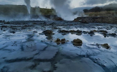 Energia geotermica, una lunga storia italiana tra innovazione e sostenibilità