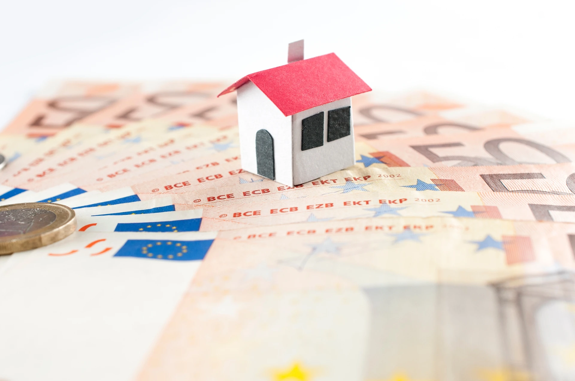 Manovra, stangati i proprietari di casa: ecco l'ultima tempesta di tasse