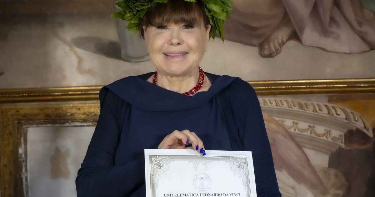 Dalla moda alla sanità: laurea Honoris  Causa a Marta Godi 