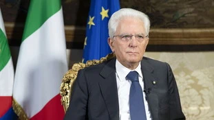 Sergio Mattarella, indiscrezioni dal Quirinale: infastidito dalle parole di Conte sul suo "bis" e su Mario Draghi