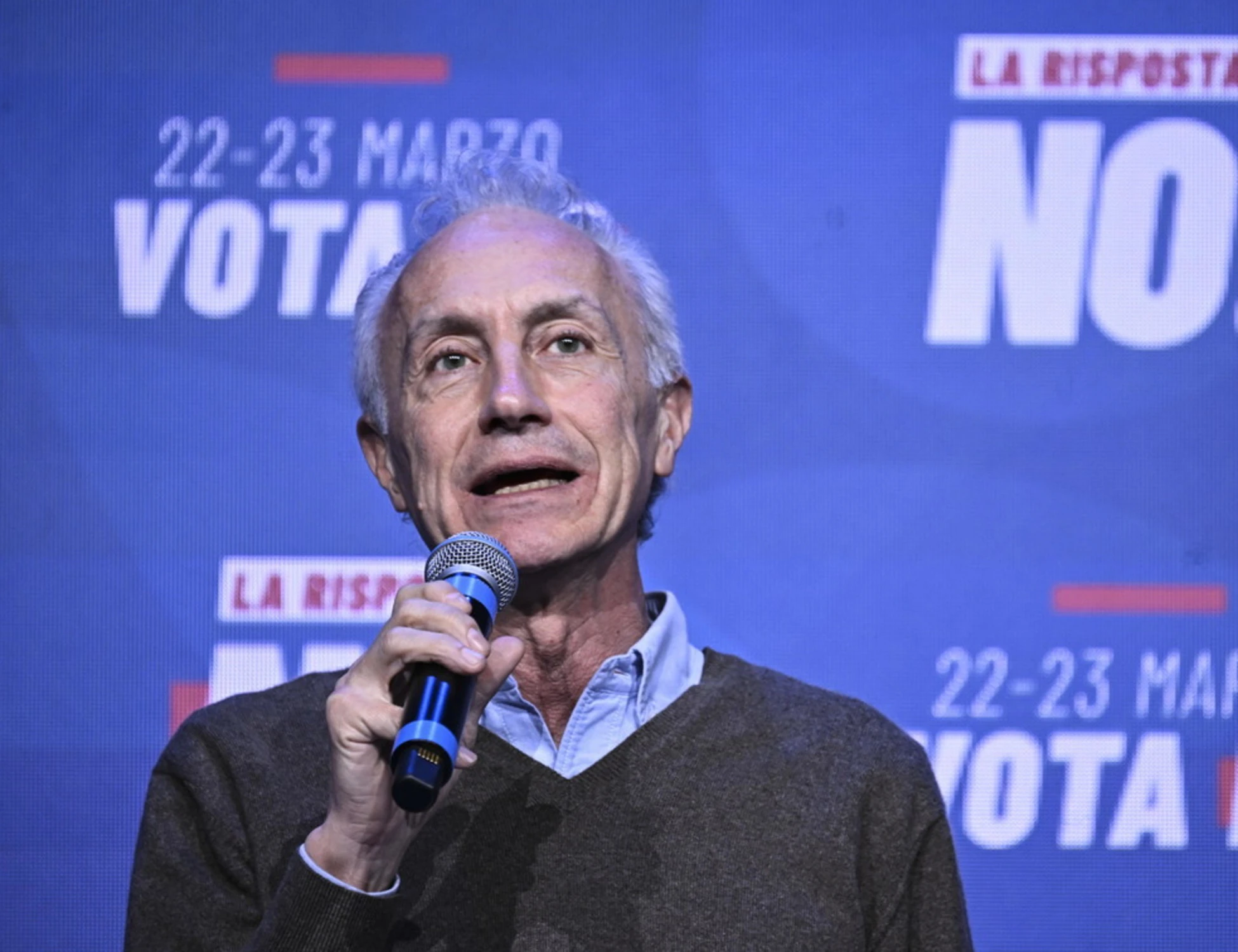 Travaglio la fa fuori dal vaso