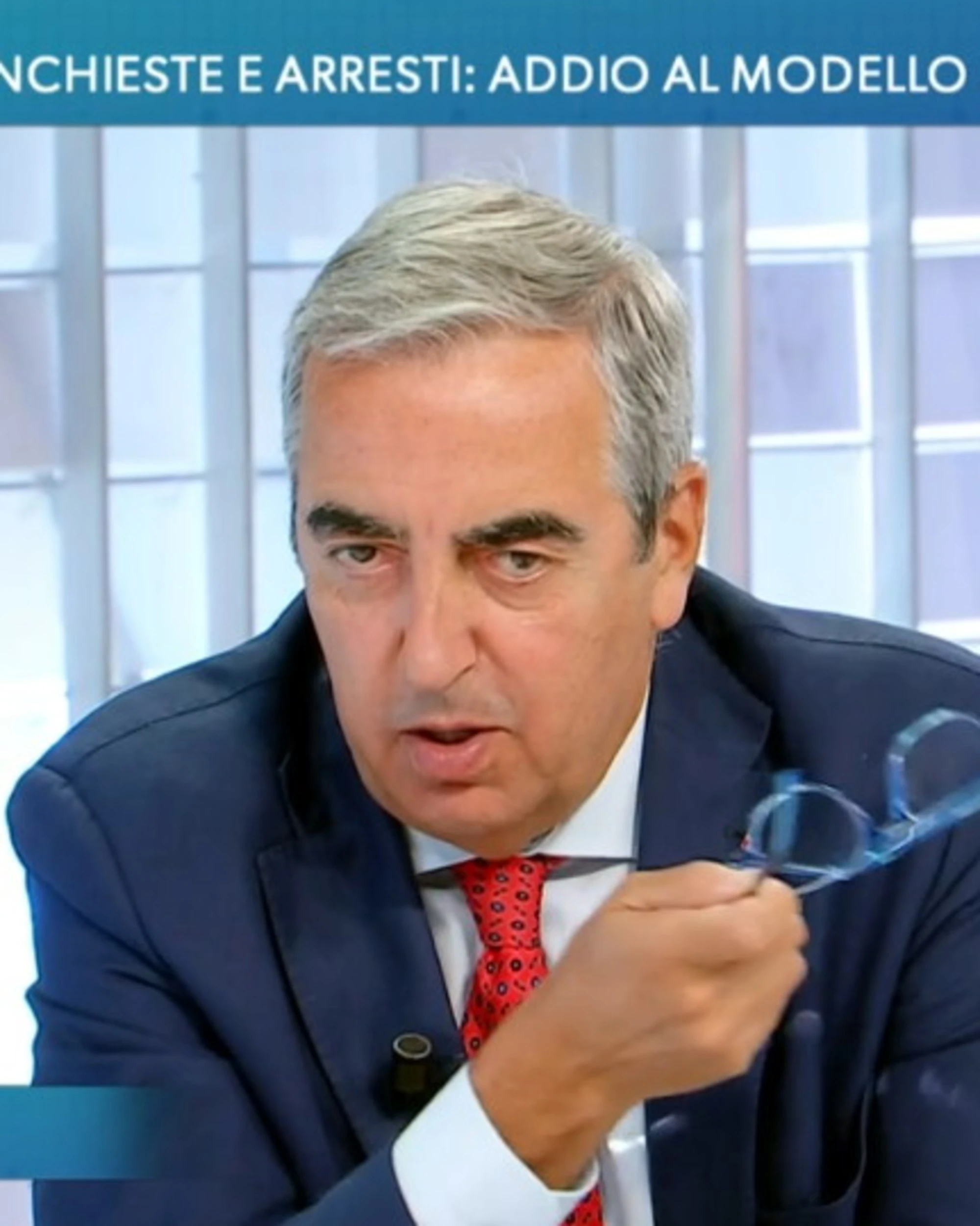 Beppe Sala, Maurizio Gasparri azzera la sinistra: "La differenza tra noi e voi"