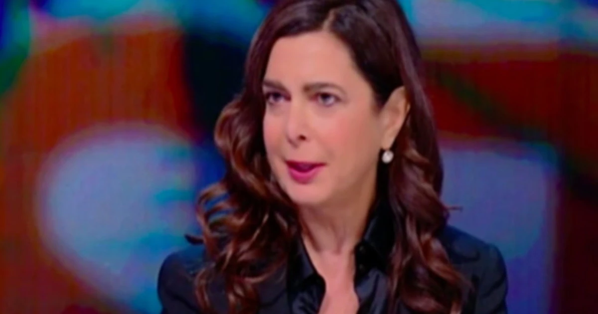Stasera Italia, Laura Boldrini straparla : "Il Recovery Fund solo grazie a Conte". E Barbara Palombelli la gela