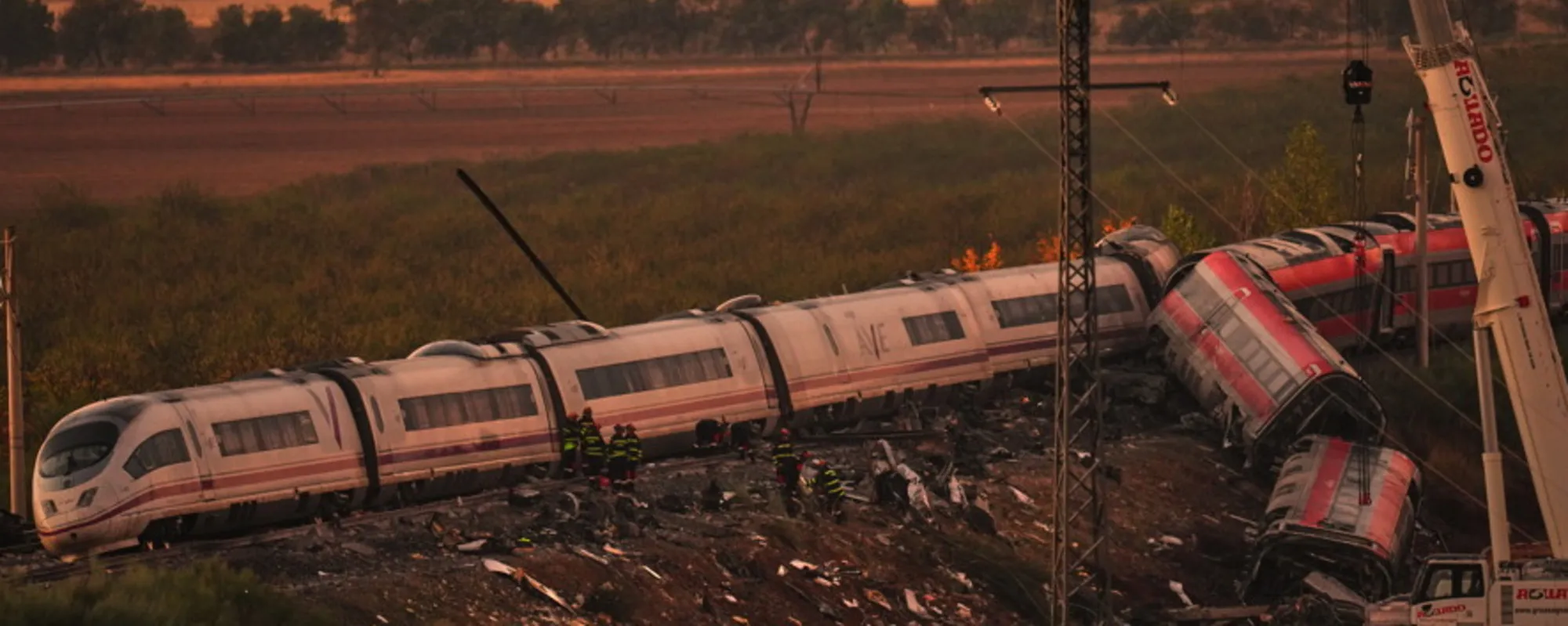 Scontro tra treni in Spagna, si cercano tre italiane disperse