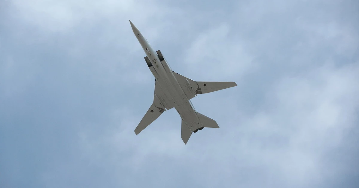 Ucraina, la guerra in diretta. Stoccolma: "Aereo da ricognizione russo ha violato il nostro spazio aereo". Missili su Odessa, colpito l’aeroporto