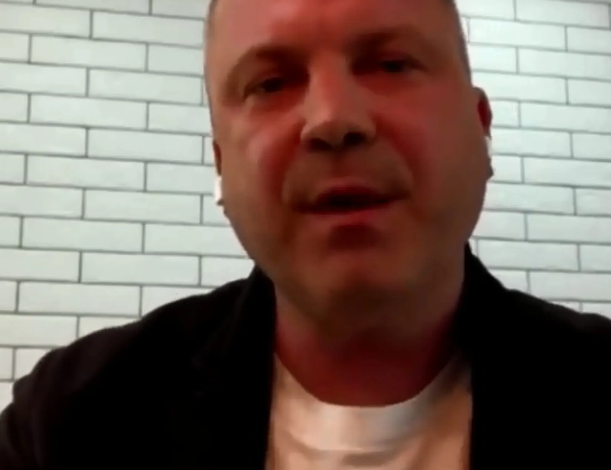 Leggi l'articolo: Putin: "Europei maialini", poi... cosa va in onda sulla tv russa