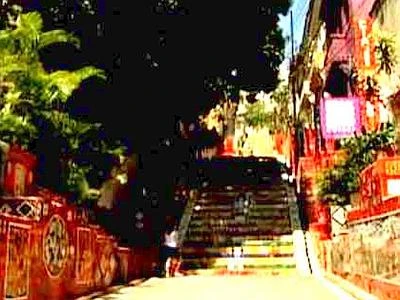 Brasile, è giallo sulla morte dell'autore della scalinata mosaico di Rio de Janeiro