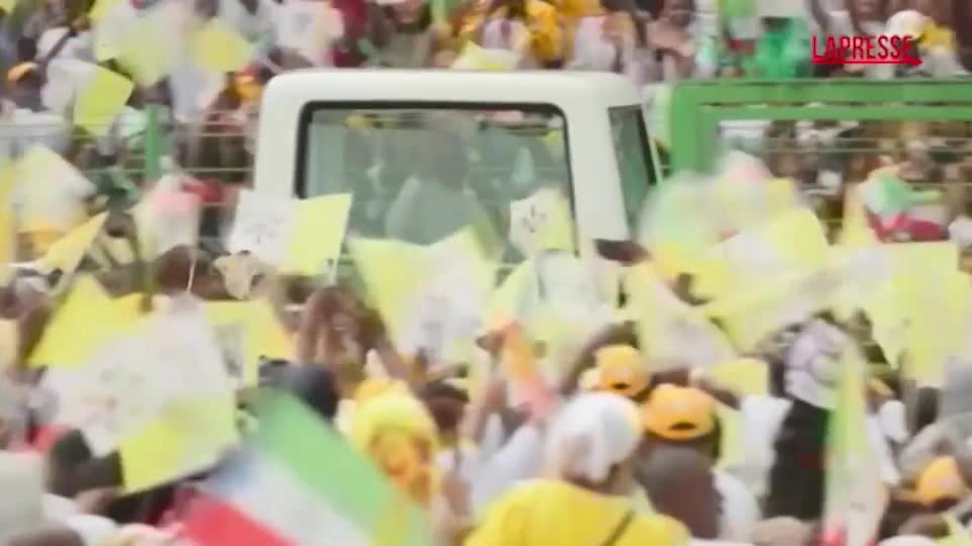 Papa Leone XIV in Guinea Equatoriale, messa allo stadio per il Pontefice