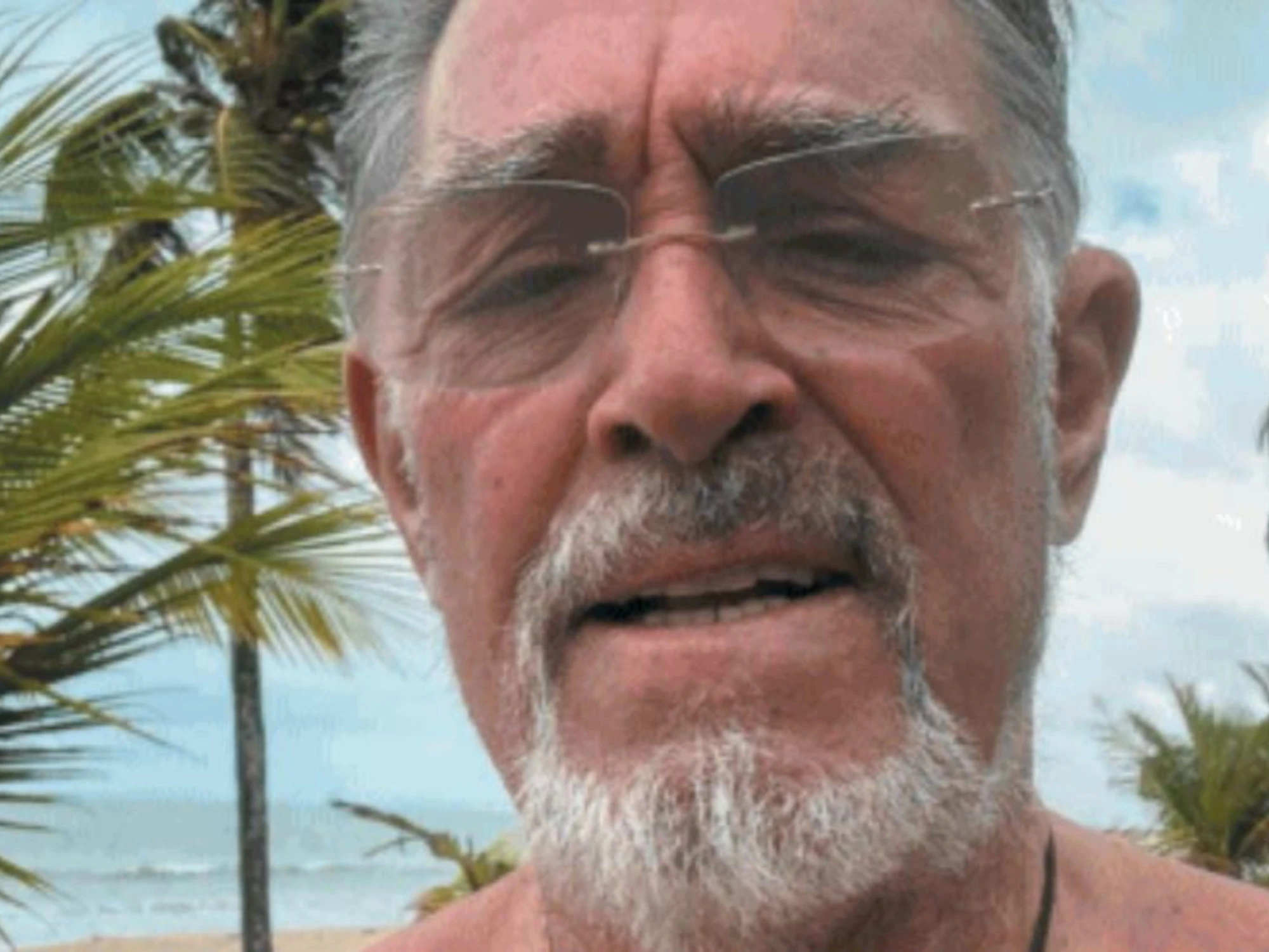 Fabio Testi: "Ursula Andress era gelosissima, la Fenech non prendeva il sole e Anita Ekberg mi baciò subito"