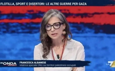 https://media.liberoquotidiano.it/pMQvWxyvkq3hXpcE0h1SSRY13bMfYBR0zMY_kpcF74g/width:800/quality:90/aW1hZ2VzLzIwMjUvMTAvMDYvMTIzMTU1MTc4LTQzZGZmMzY5LTg1NmMtNGVlMy1iZGI4LWNmYjBjZDQ0YzNiNi5qcGc.webp